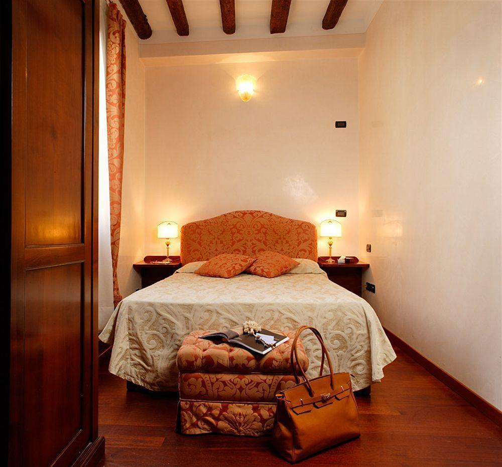 La Rosa Dei Venti Bed and Breakfast Venetië Buitenkant foto